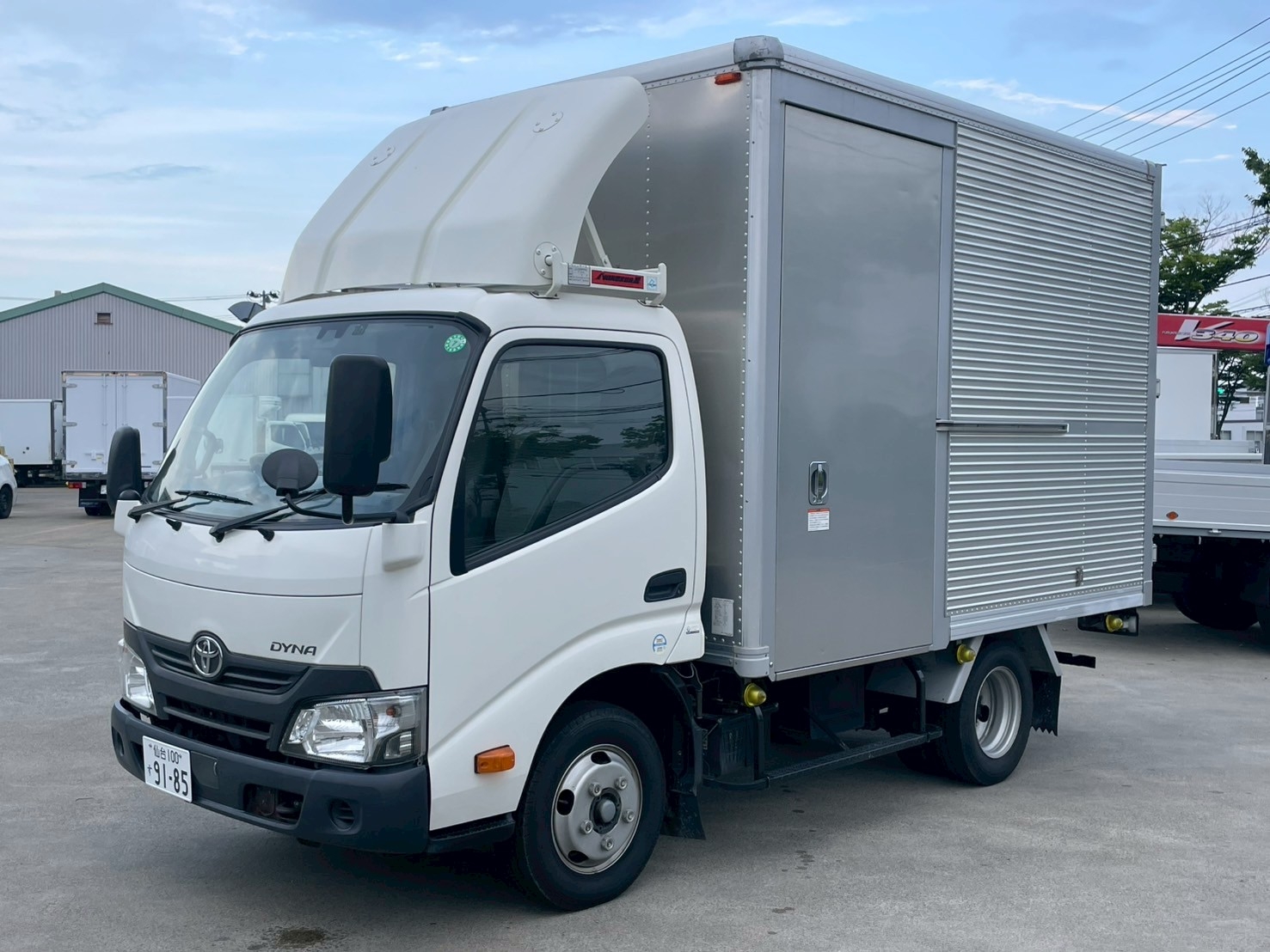 中古車販売