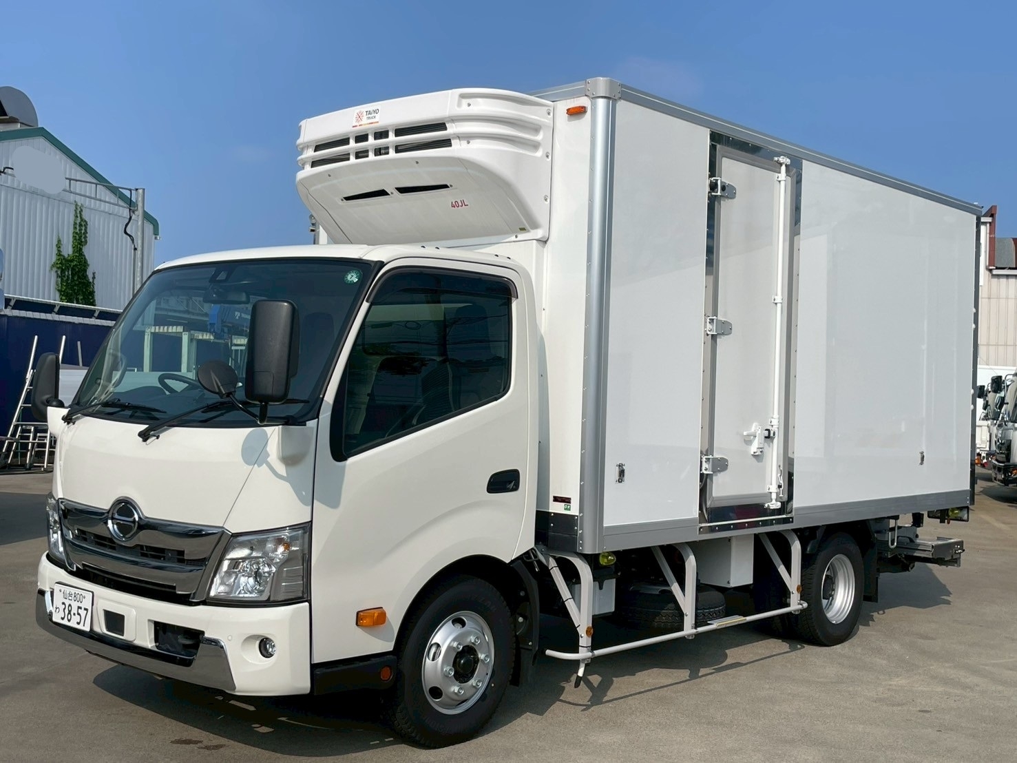 中古車販売