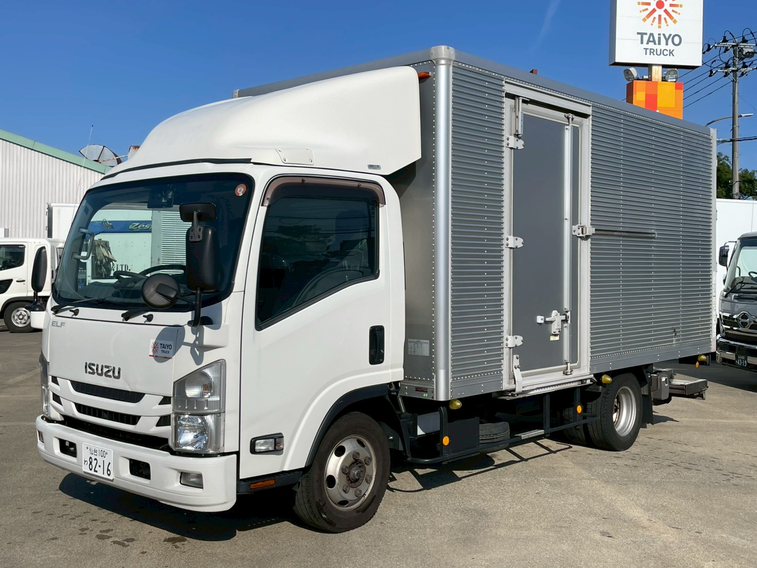 中古車販売