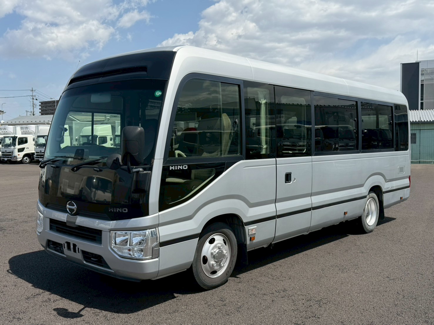 中古車販売
