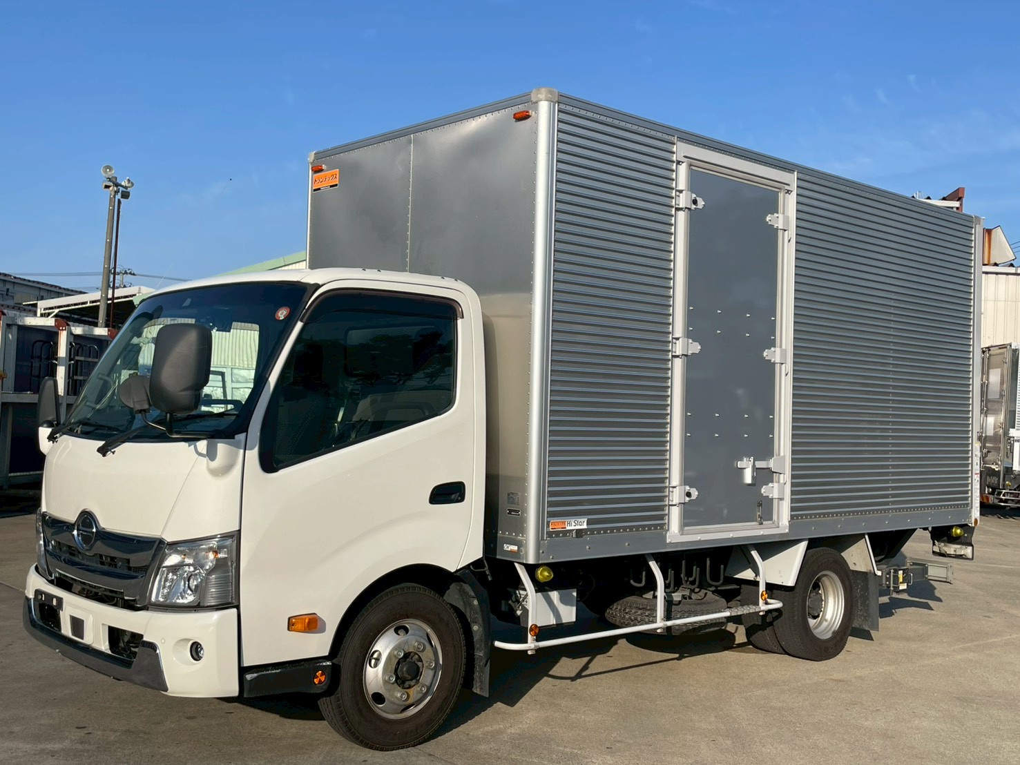 中古車販売