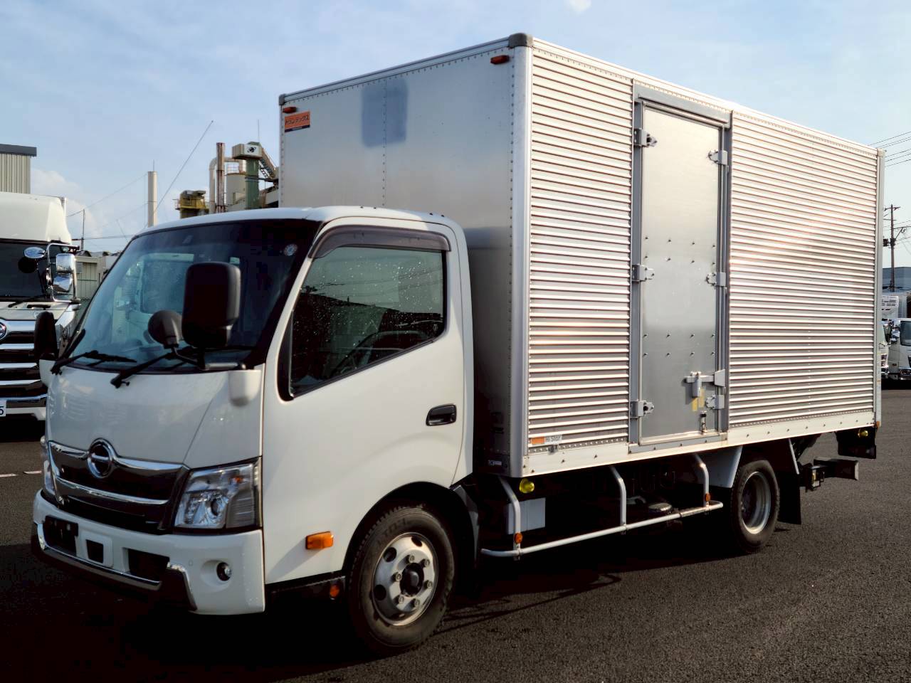 中古車販売