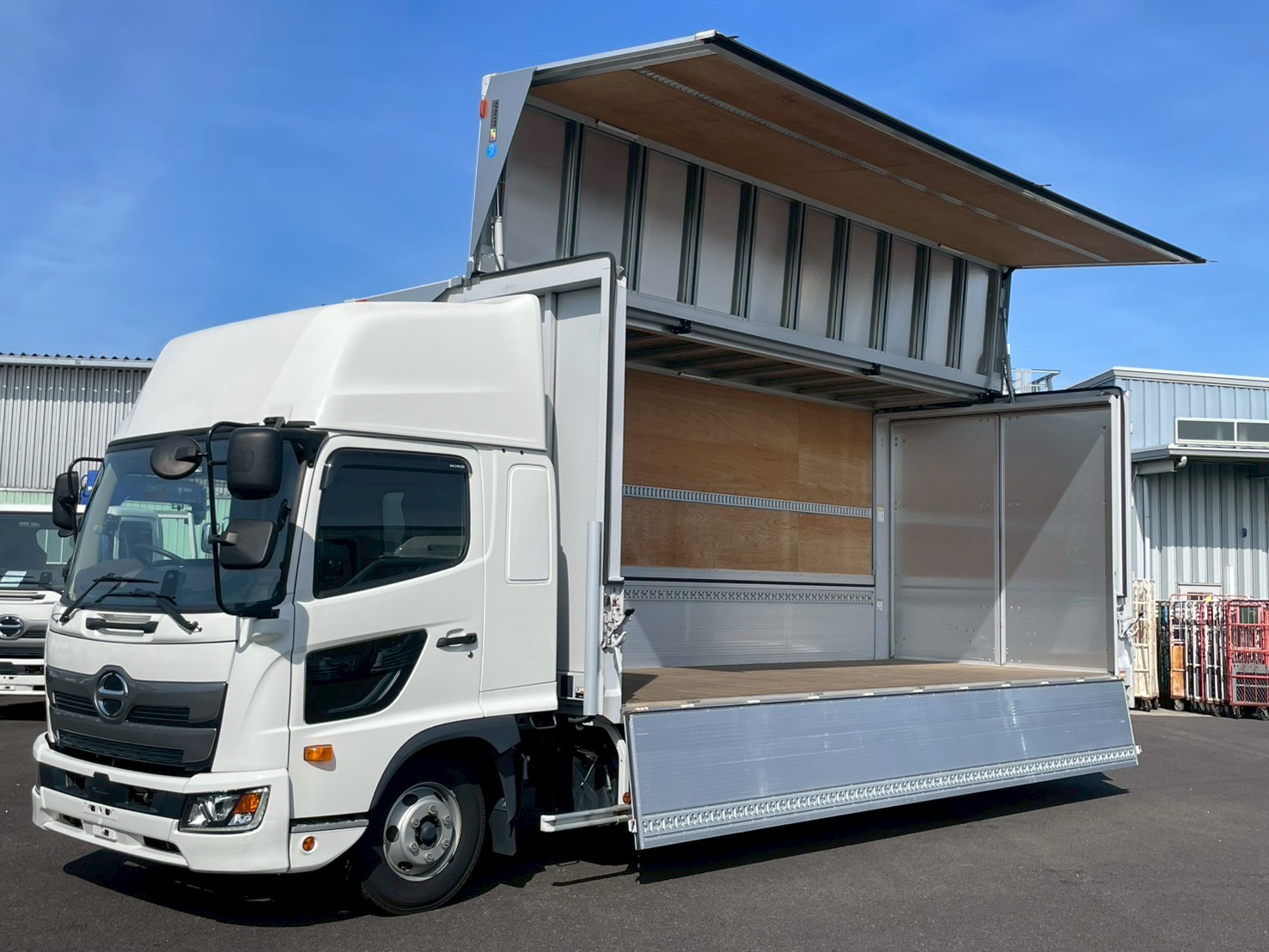 中古車販売
