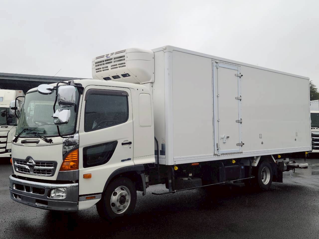 中古車販売