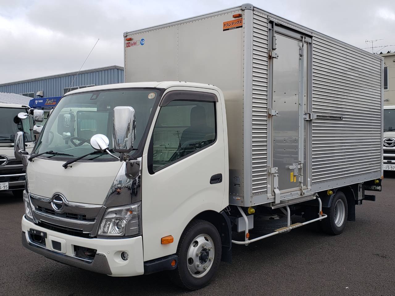 中古車販売