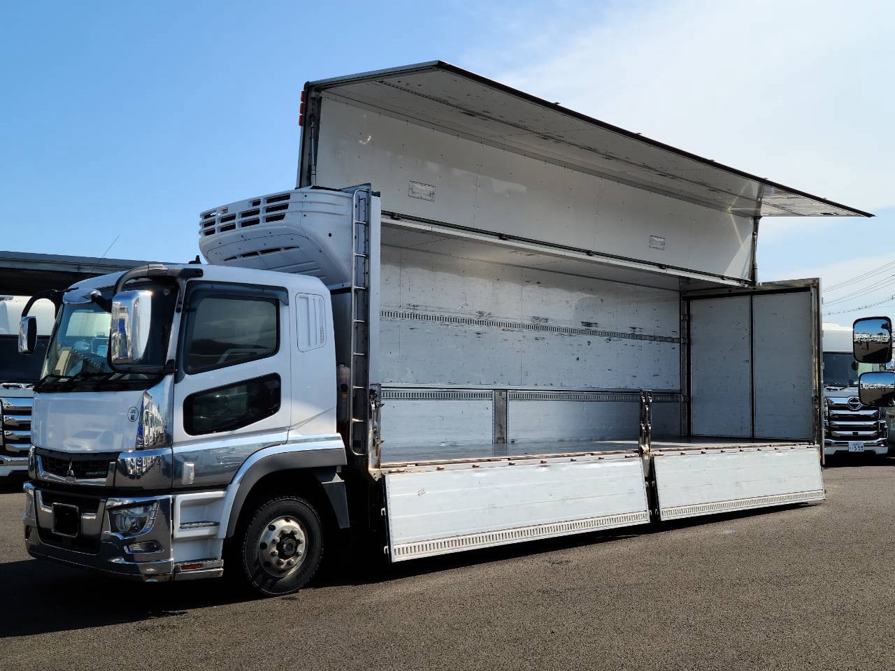 中古車販売