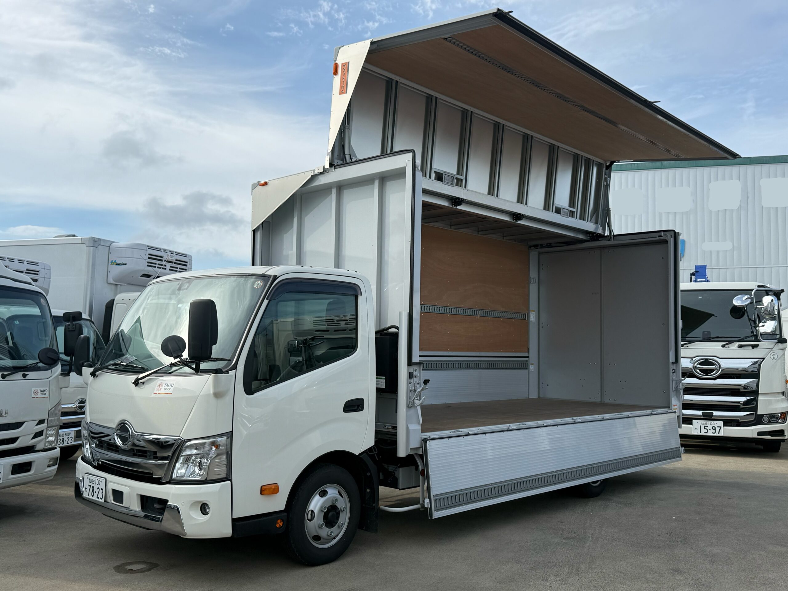 中古車販売