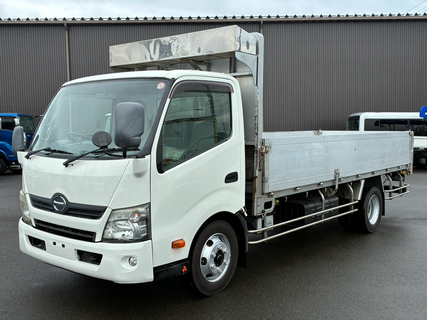 中古車販売